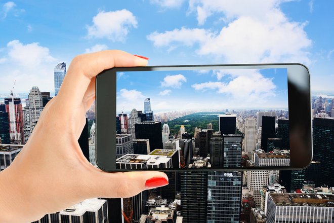 Vacation must-have: smartphone snapshots Vacation must-have: smartphone snapshots