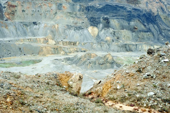 Der Preis der Gewinnung: Vergiftete Landschaften Der Preis der Gewinnung: Vergiftete Landschaften