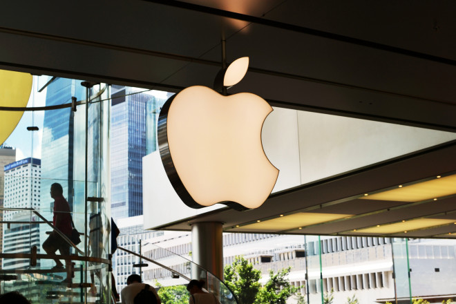 Apple at the core of a great privacy debate Apple at the core of a great privacy debate